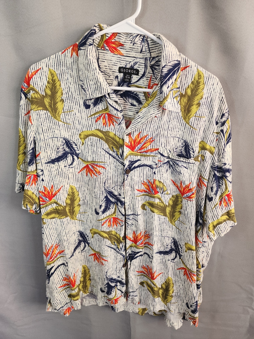 George White Short-Sleeve Tropical Button-Down Shirt with Green and Orange Print